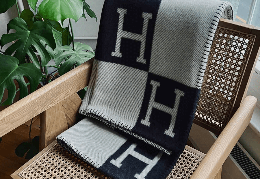 Hermes blankets