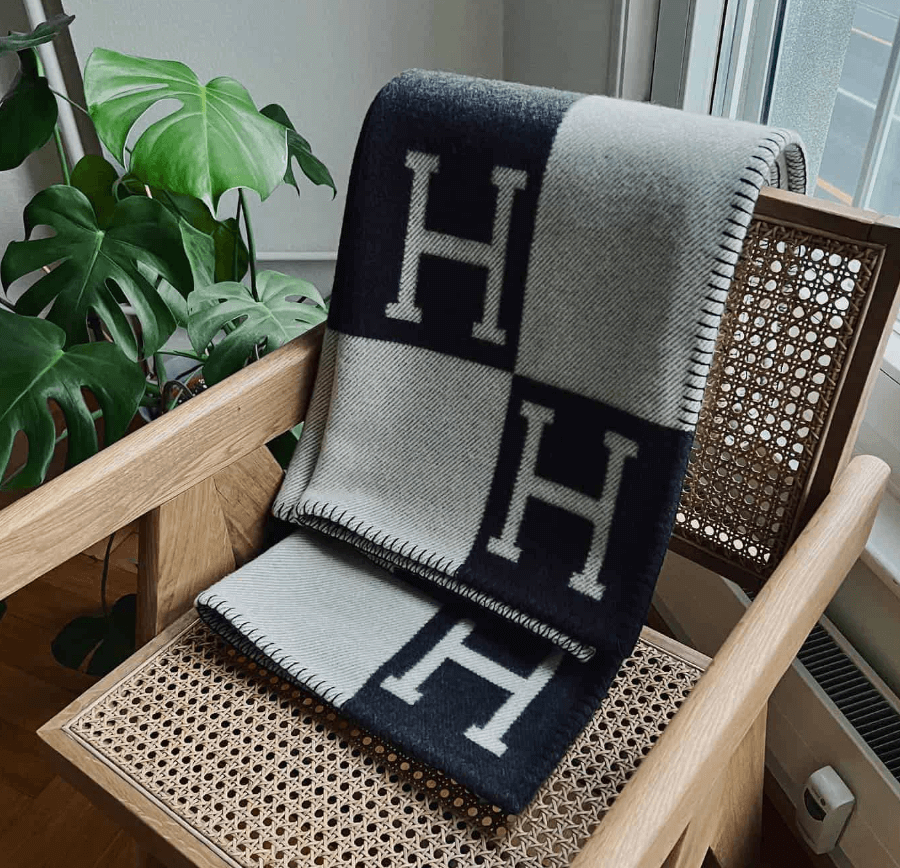 Hermes blankets