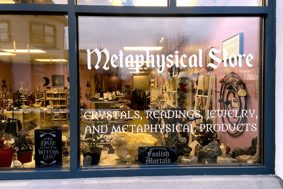 what to expect when visiting a metaphysical store